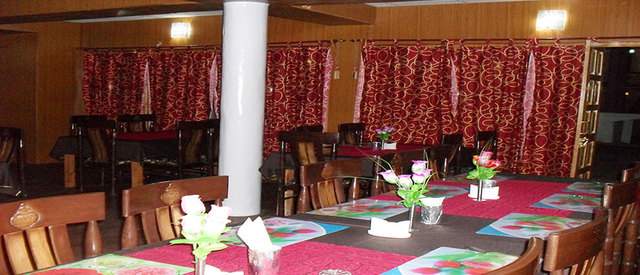 V Resorts Kanika Himalayan View Leh Restaurant