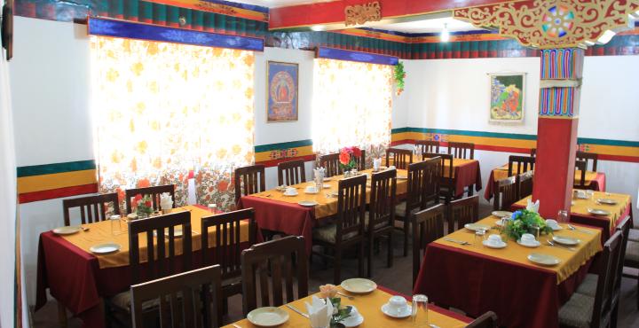 Mahay Palace Hotel Leh Restaurant