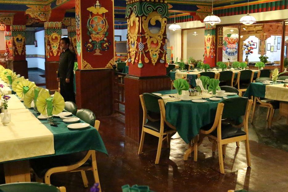 Shangrila Hotel Leh Restaurant
